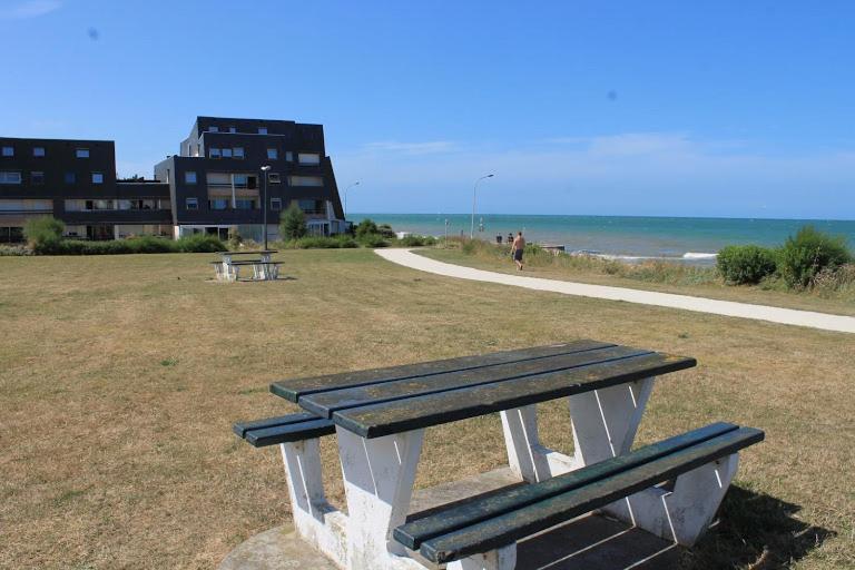 Beau Front De Mer Cosy Acces Direct Plage St Aubin Sur Mer Bernières-sur-Mer Kültér fotó